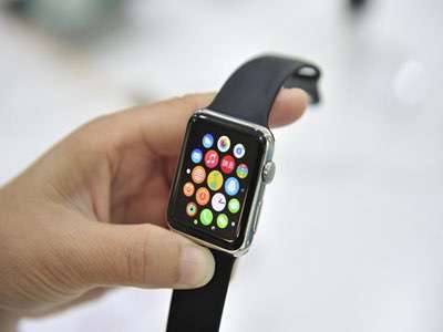 智能手表的出現解決了這一需求